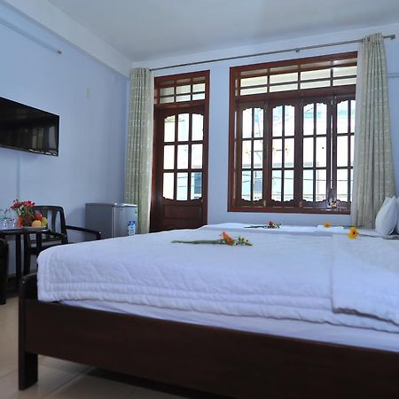 Ngan Pho Hotel Nha Trang Zewnętrze zdjęcie