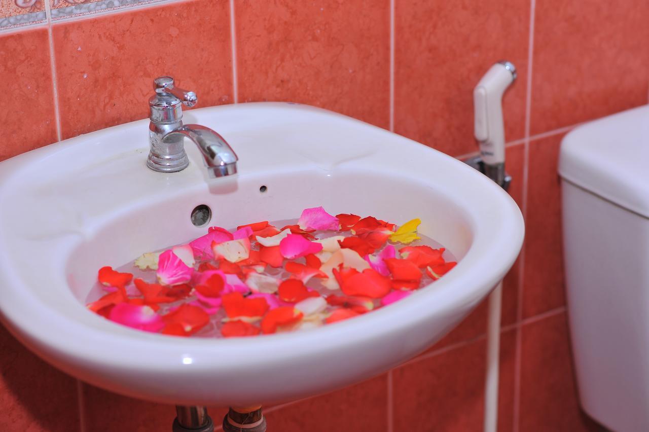 Ngan Pho Hotel Nha Trang Zewnętrze zdjęcie